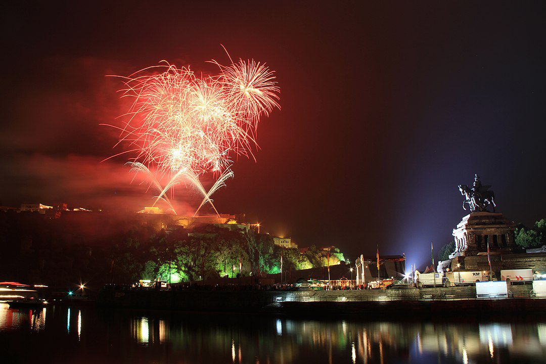 Rhein in Flammen